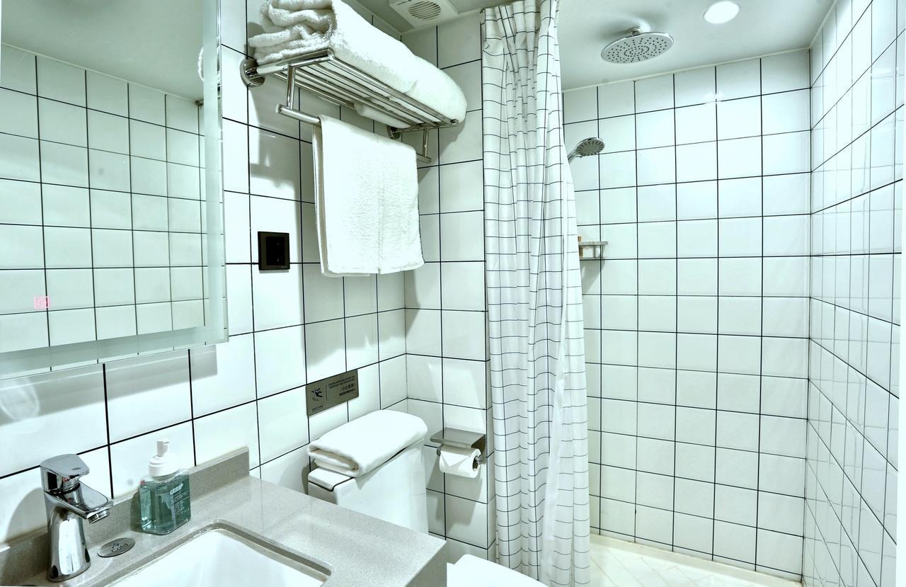 U Hotels Xintiandi Şanghay Dış mekan fotoğraf